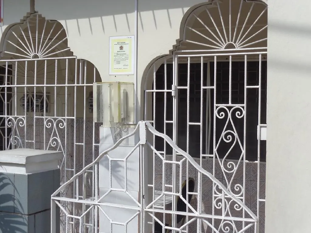 Bethel Court Guesthouse مونتيغو باي 2*,  جامايكا