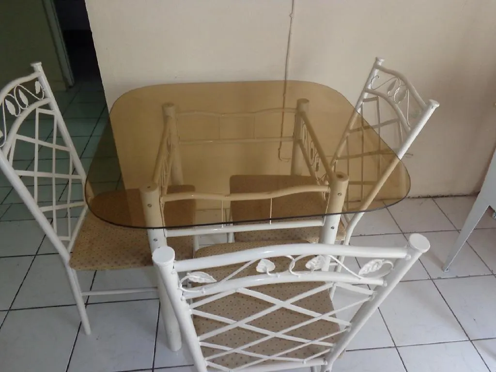 Bethel Court Guesthouse مونتيغو باي جامايكا