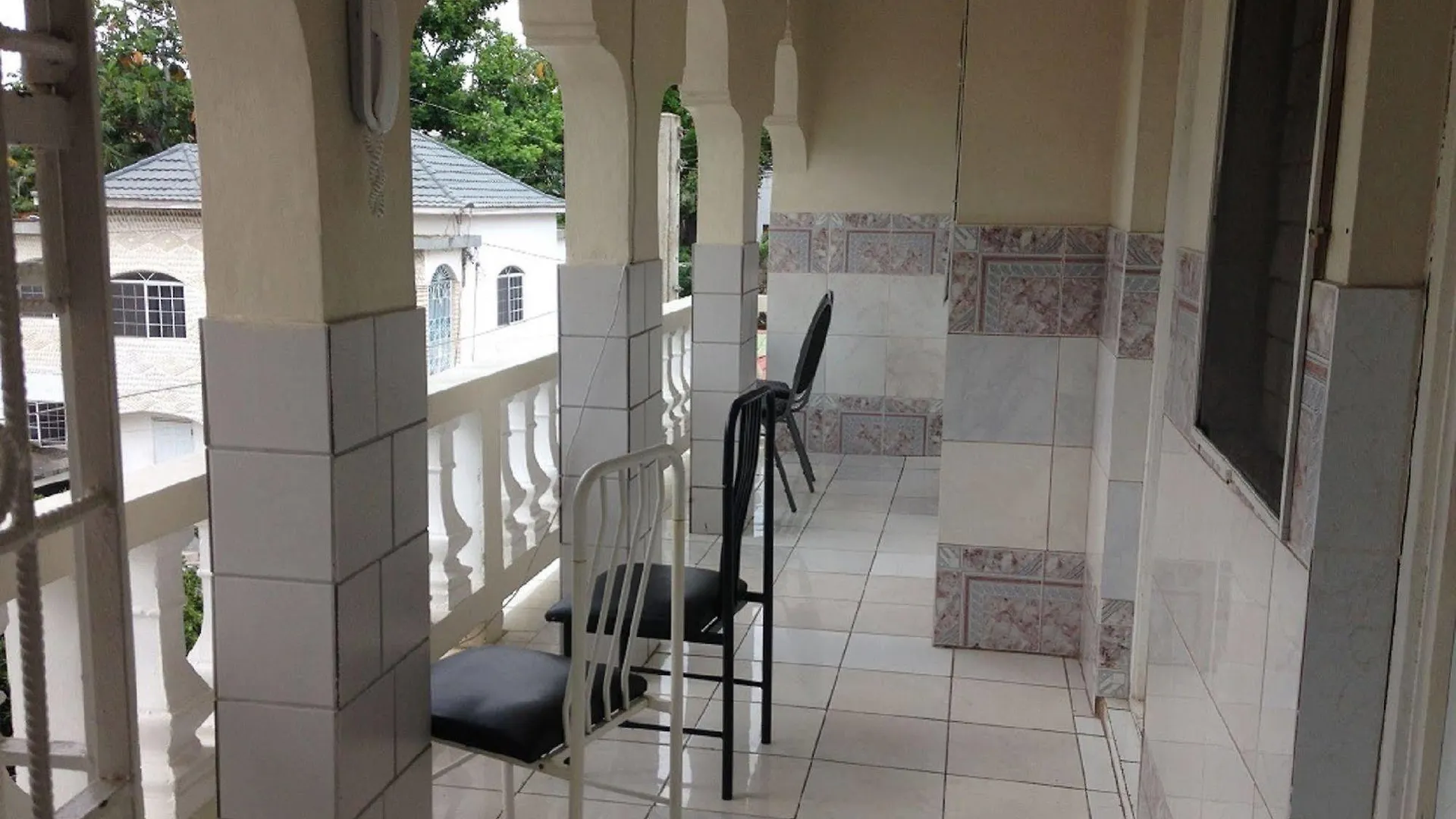 Bethel Court Guesthouse مونتيغو باي بيت ضيافة